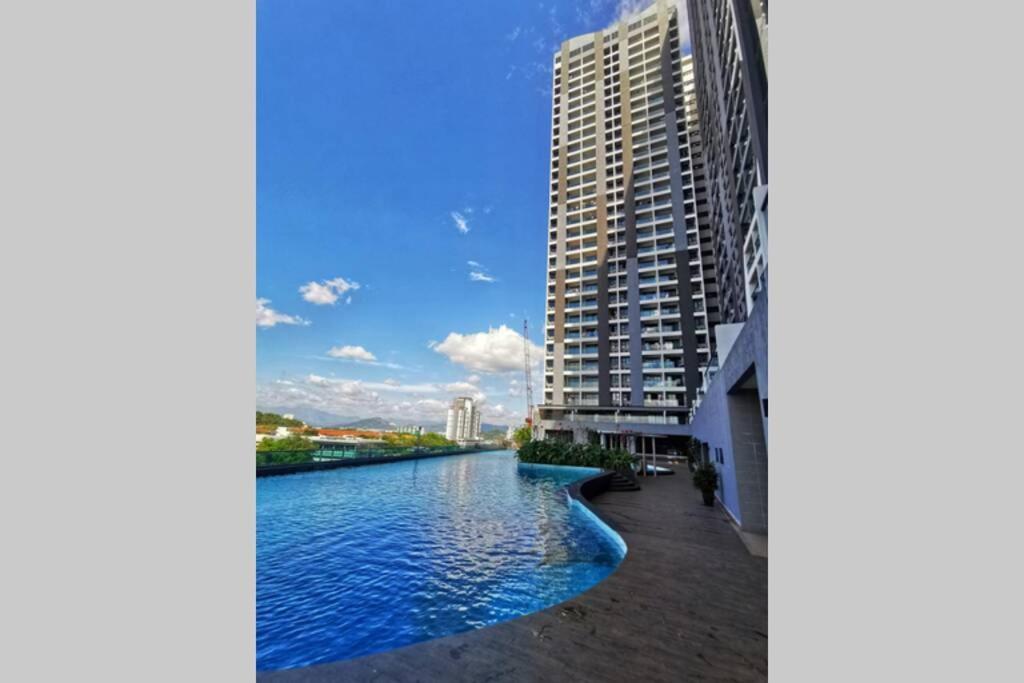 צ'ראס Symphony Tower Studio #9 With Balcony מראה חיצוני תמונה